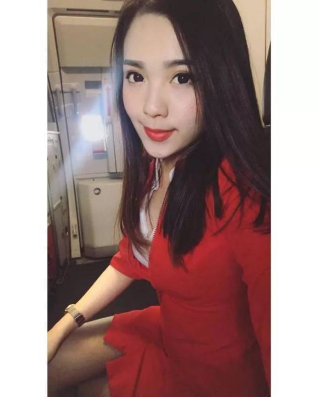 双碟秀直播 弹壳与玫瑰